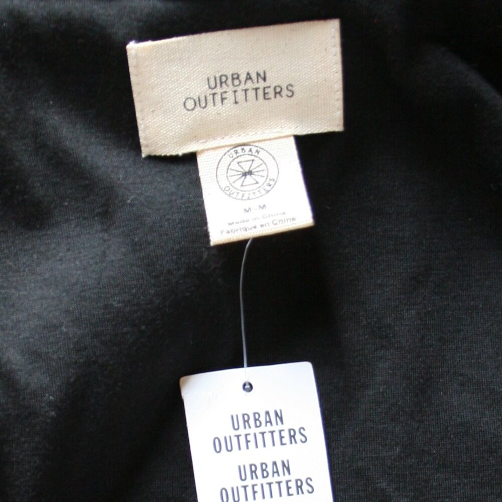 Urban Outfitters Black Cropped Faux Fur Jacket Size Medium - Picture 6 of 14